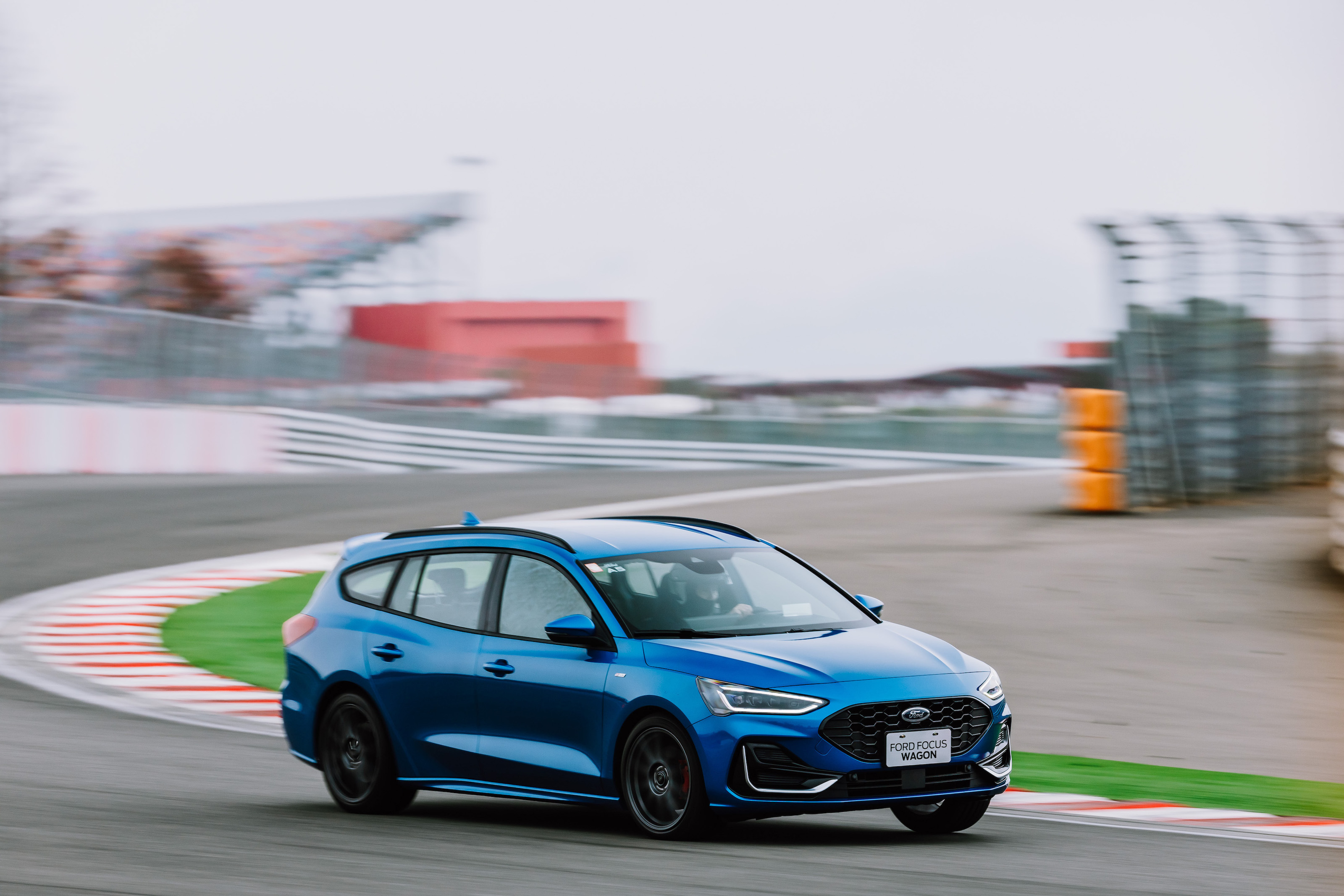 New Ford Focus襲捲車壇上市2週突破1800張訂單| Taiwan | Chinese